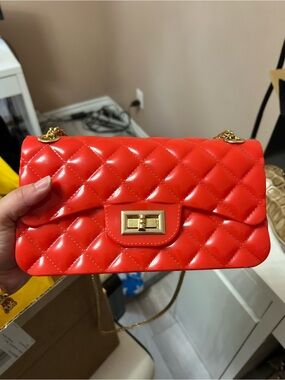4/$100 JELLY Red Quilted Chain Shoulder Bag - Classic Shine